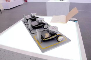 畢業(yè)設(shè)計2 清華大學2017研究生畢業(yè)展工業(yè)設(shè)計組——設(shè)計服務(wù)創(chuàng)新實踐